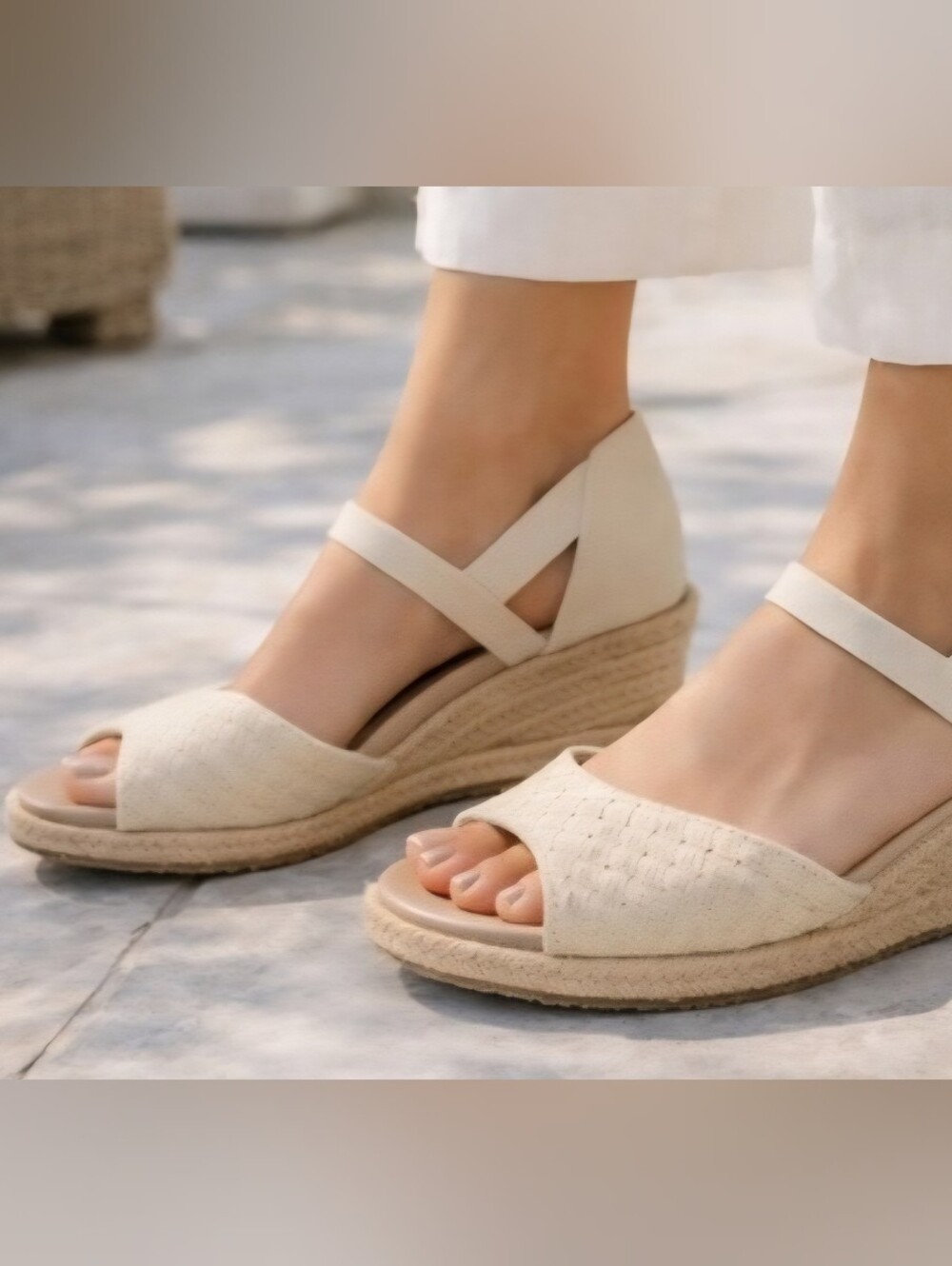 Ugg Delmar Womens Size 11 Espadrille Wedge Ankle Strap Wrap Sandals Beige